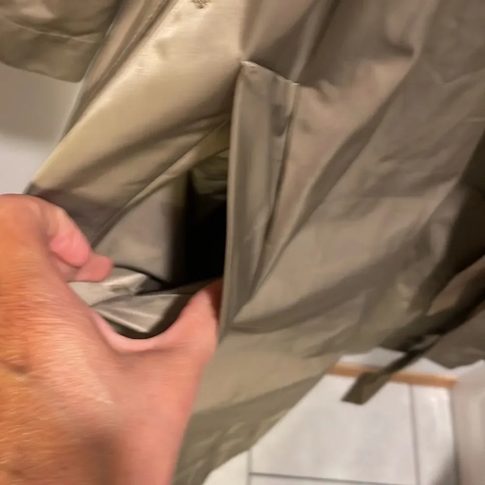 LANVIN woman’s light grey/brownish trench coat - Picture 5 of 14